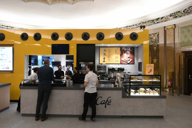 El McDonald's abre en el edificio donde se ubicaba el emblemático Cinema Elíseos.