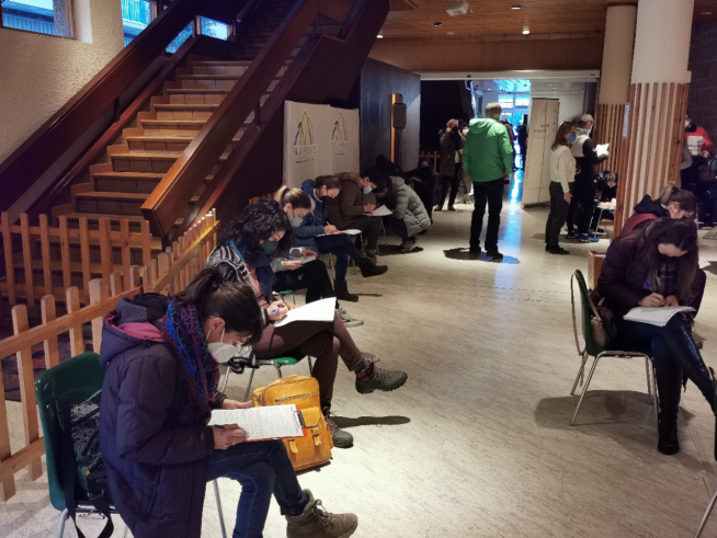 Numerosas personas han acudido al llamamiento para donar sangre y médula en Jaca.