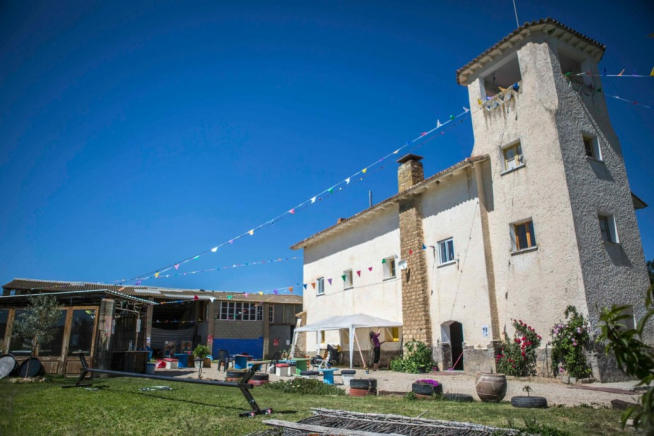 La residencia artística cuenta con dos grandes salas de ensayo.
