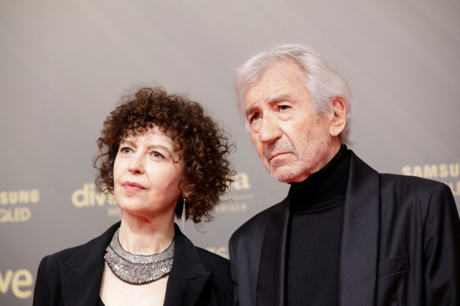 José Sacristán junto a Amparo Pascual, en la alfombra roja de los Premios Goya 2022.