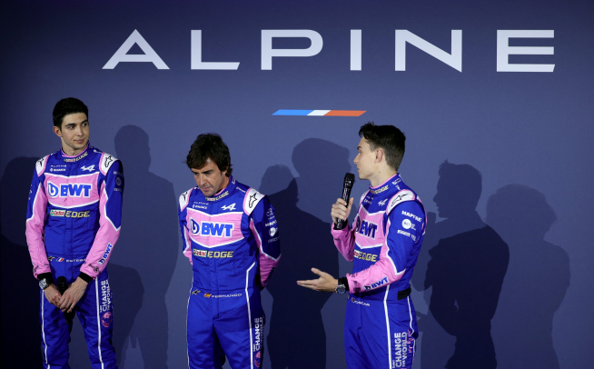 Fernando Alonso, Oscar Piastri yEsteban Ocon, integrantes del equipo Alpine