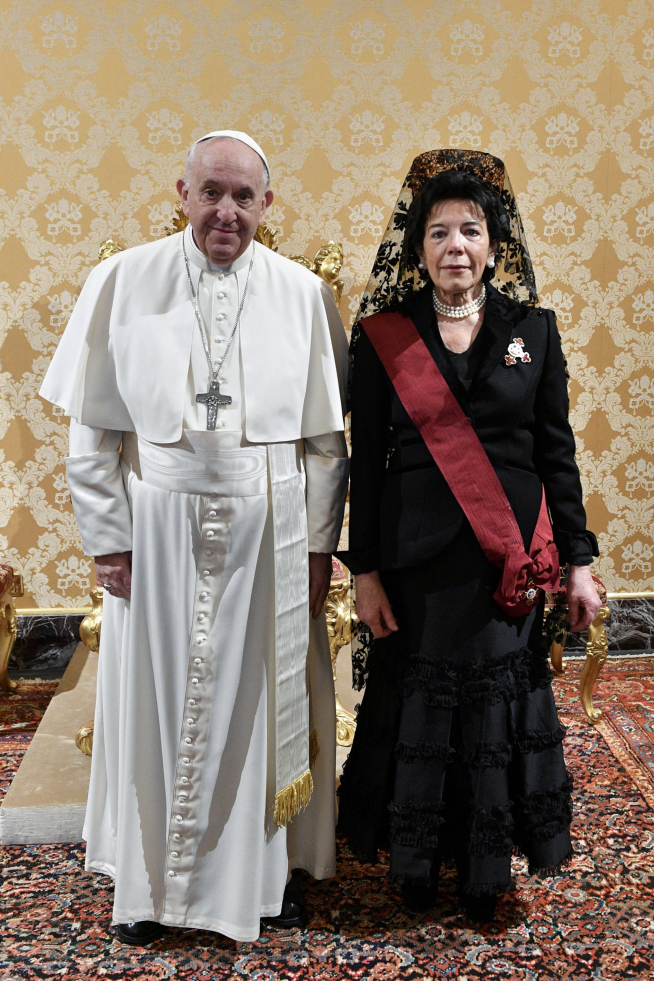 Pope Francis welcomes Spanish Ambassador to the Holy See