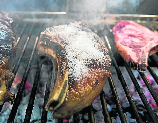 Una de las chuletas que preparó en La Lobera de Martín.