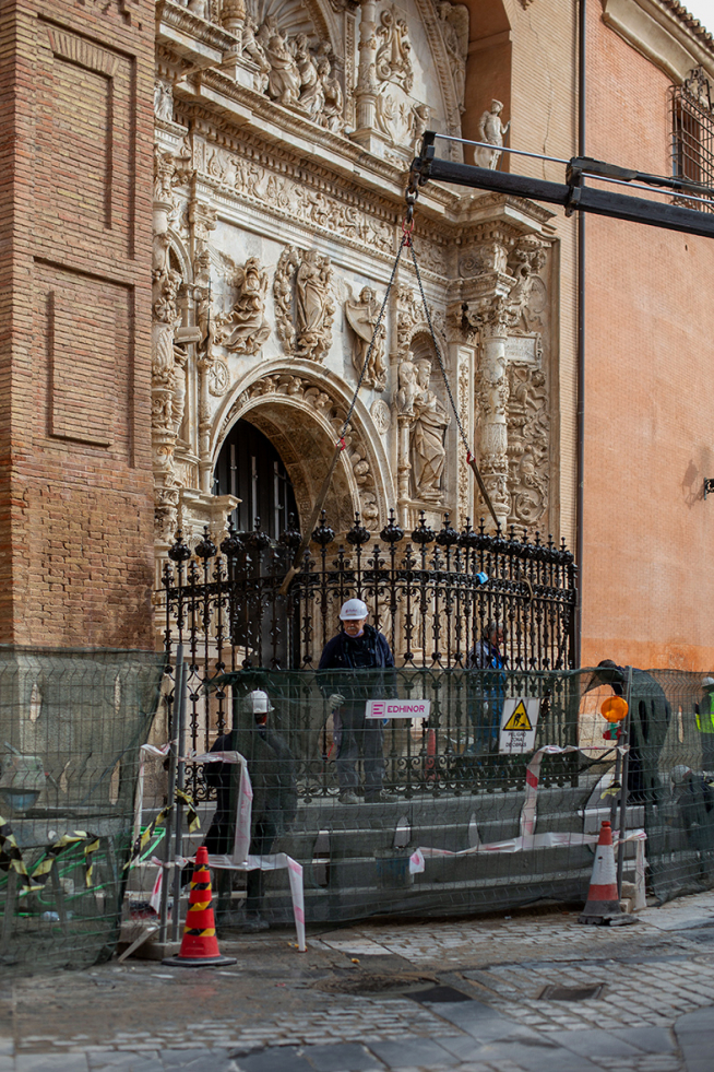 La verja de Ricardo Magdalena en la colegiata de Santa María de Calatayud.