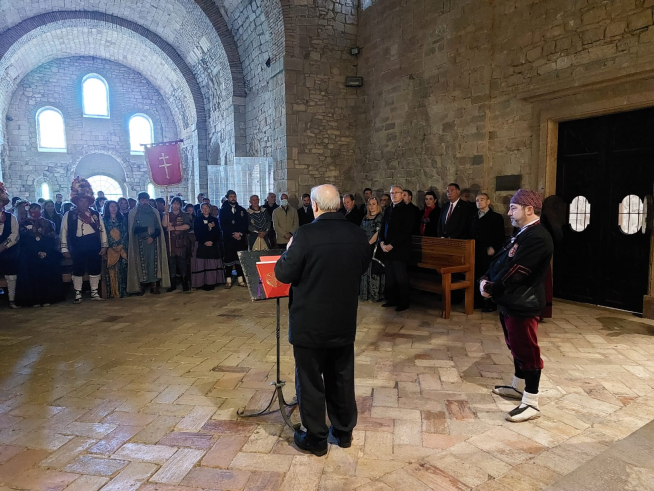 El homenaje al Conde Aznar en el Monasterio Viejo de San Juan de la Peña de Jaca.