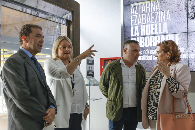 La exposición "El terror a portada" inaugura el 25 aniversario del asesinato de Miguel Angel Blanco