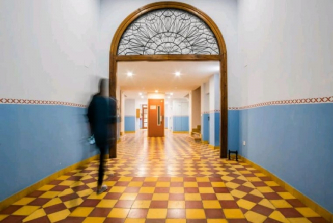 El corredor interior del edificio de Espoz y Mina, 4.
