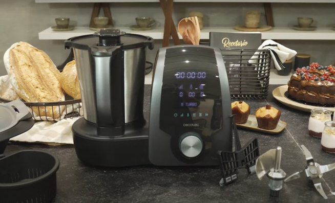 Sorprende y ahorra tiempo con este robot de cocina Cecotec IronMix por solo  159€