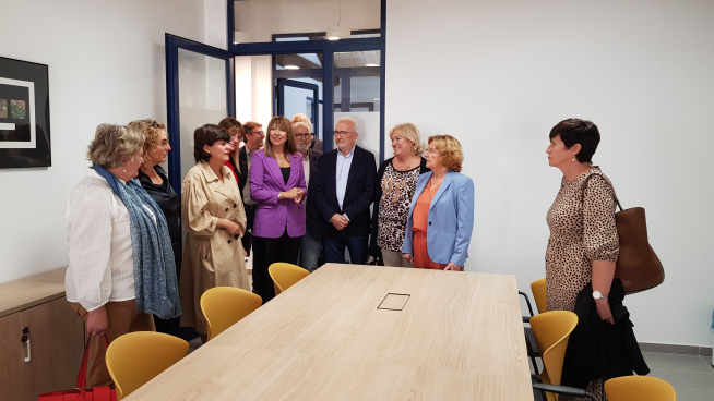 Visita al nuevo centro de Servicios Sociales de la Comarca del Alto Gállego en Sabiñánigo.