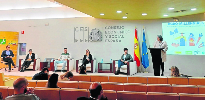 Jornada de presentación del informe sobre el perfil de los nuevos agricultores del siglo XXI celebrada en Madrid.