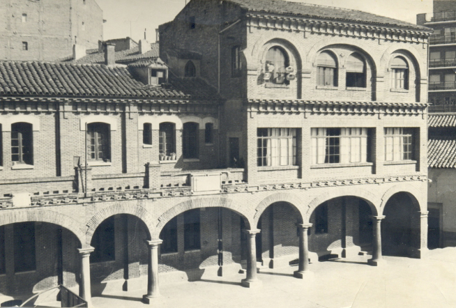 Imagen histórica del colegio La Salle-Montemolín.