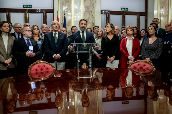 El líder de Vox, Santiago Abascal, interviene tras la expulsión .de la diputada de Vox en el Congreso de los Diputados, Patricia Rueda