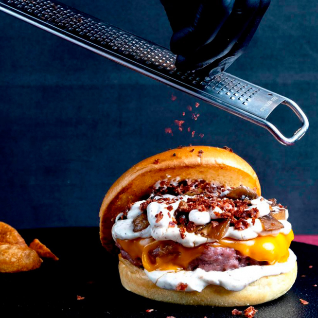 Se busca implicar a los jóvenes con propuestas como esta hamburguesa de Burger Höfn.