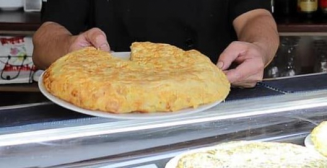 Tortilla de patata de la Cafetería Medina