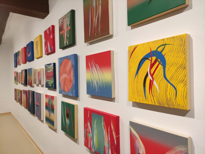 Broto resume dos décadas de su obra en el Museo Salvador Victoria.