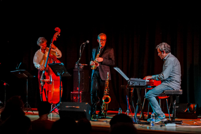 Cool Jazz Trío cerrará el Jazz’n Graus el 17 de junio en la plaza de Tournefeuille.