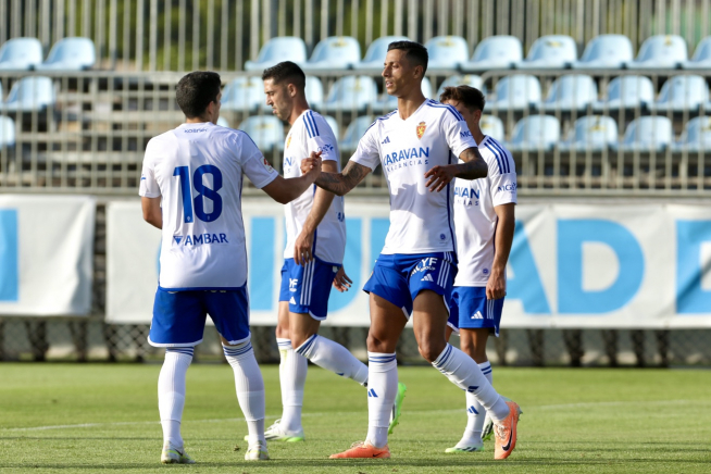 El Real Zaragoza gana por 1ª vez en casa - VIP Deportivo