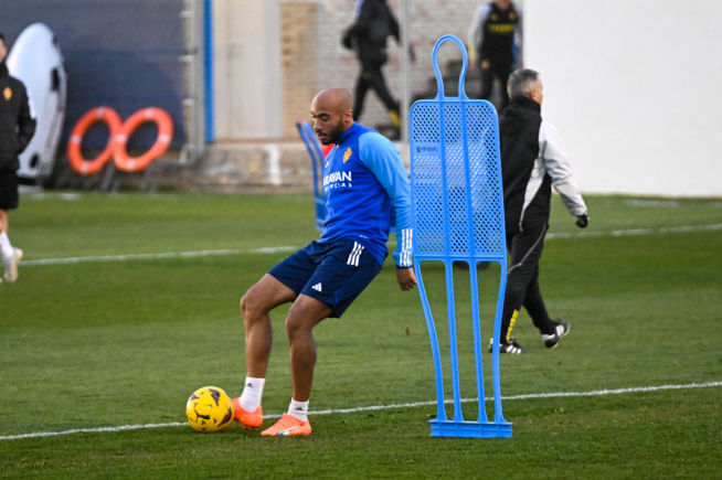 La revolución que prepara el Real Zaragoza para ascender a Primera División  en la 2023/2024 - Estadio Deportivo