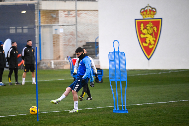 La revolución que prepara el Real Zaragoza para ascender a Primera División  en la 2023/2024 - Estadio Deportivo