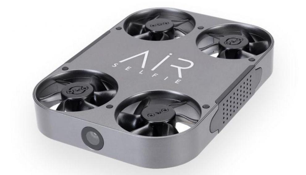 Airselfie 2 cuesta 160 dólares y es capaz de seguir el rostro del usuario automáticamente