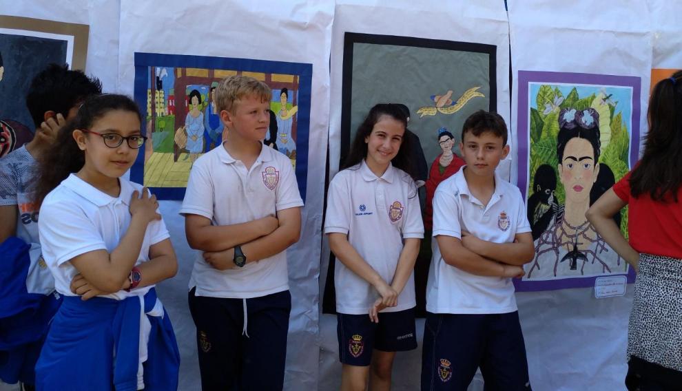 Los alumnos se sienten muy orgullosos de su trabajo