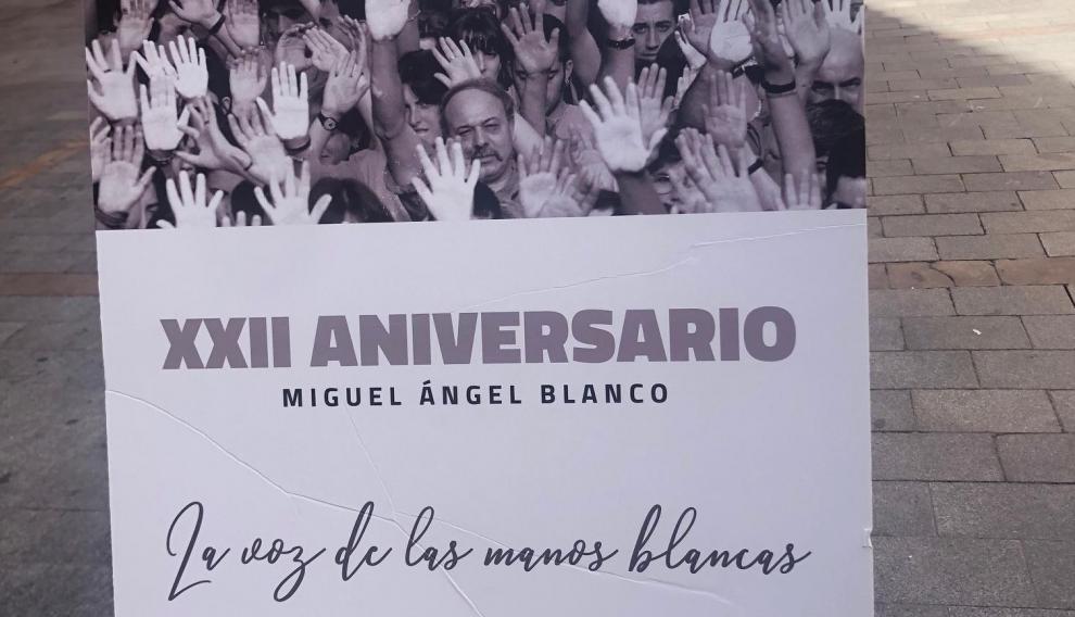 Cartel del aniversario del asesinato de Miguel Ángel Blanco.