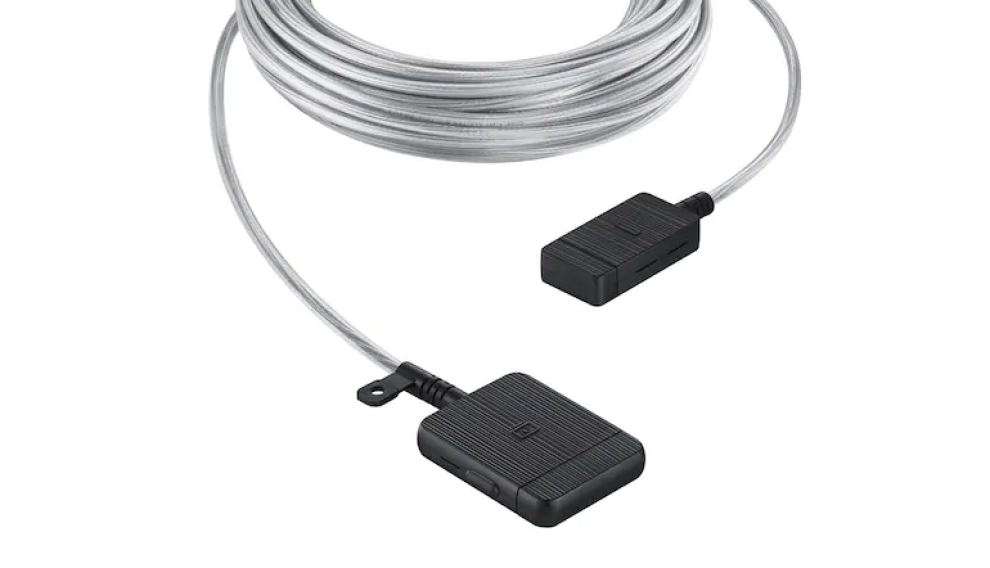 La QLED 8K de Samsung incorpora un sistema que reduce las conexiones y la alimentación a un único cable de la tele a la base