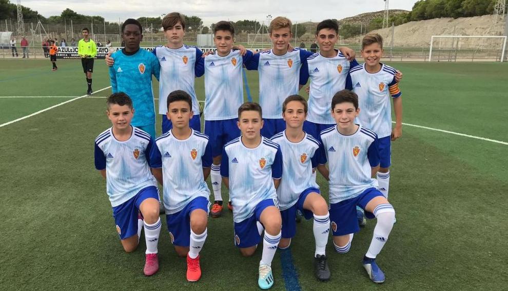 Once inicial del Real Zaragoza División Honor Infantil ante el San José.