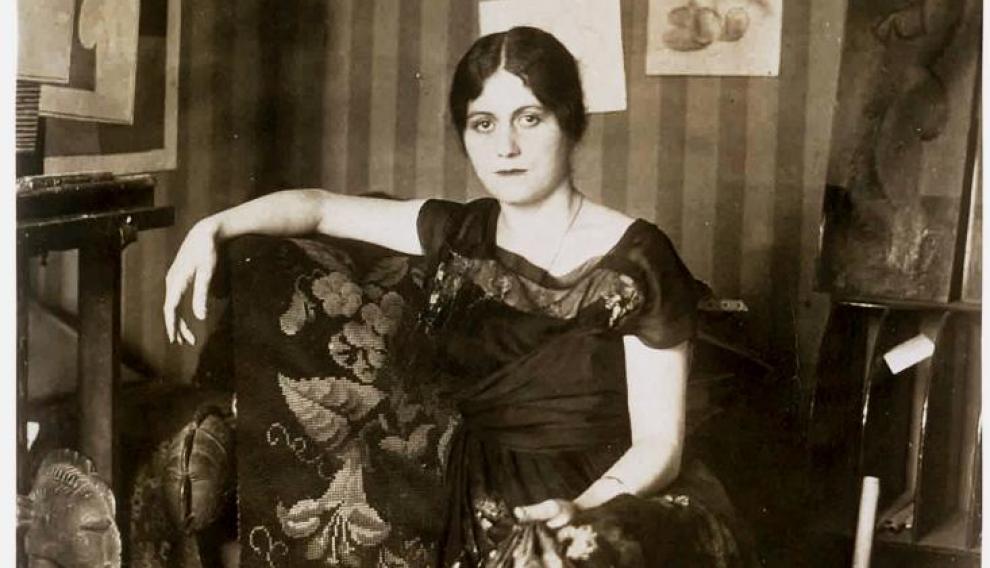Olga Khokhlova en el estudio de Picasso en Montrouge, 1918