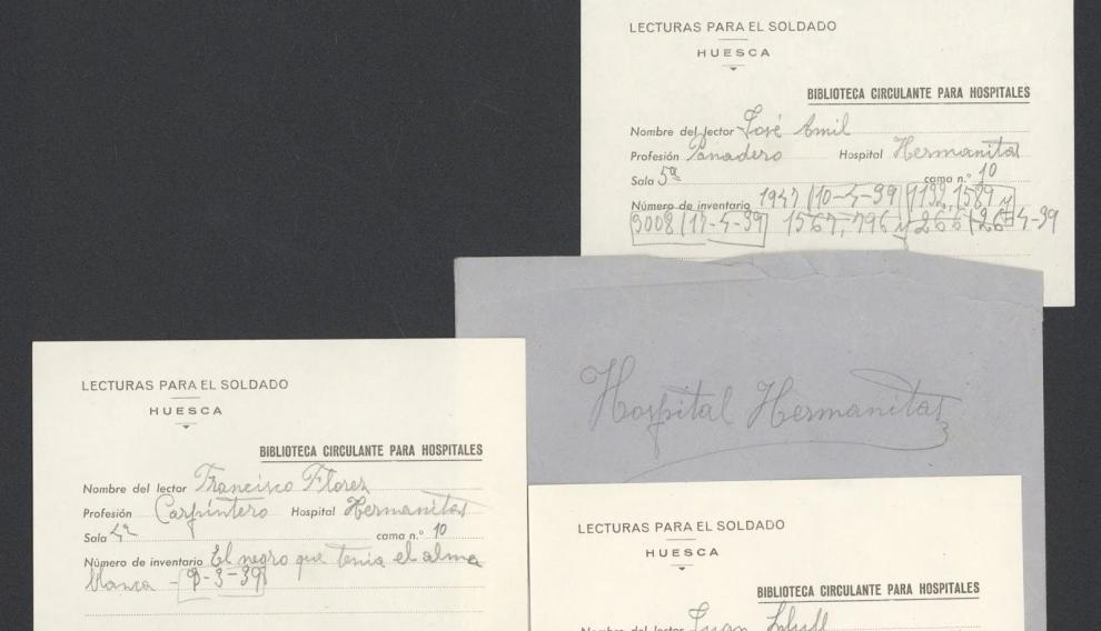 Papeletas de préstamo de bibliotecas.