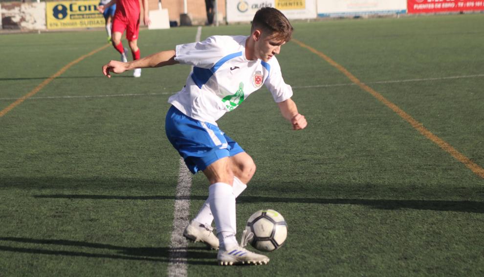 El Fuentes dominó la posesión del balón.