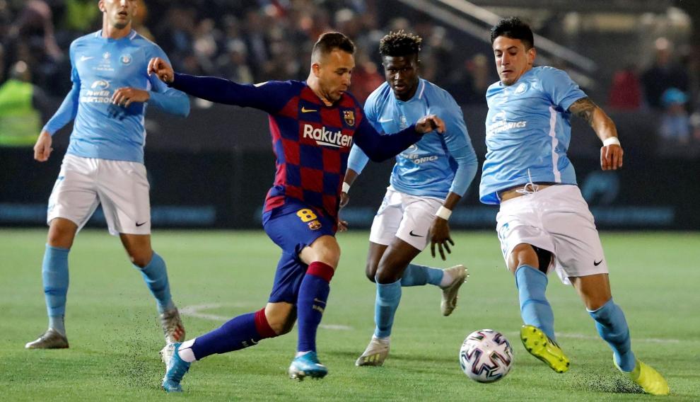 Un lance del partido de este miércoles entre el Barcelona y el Ibiza