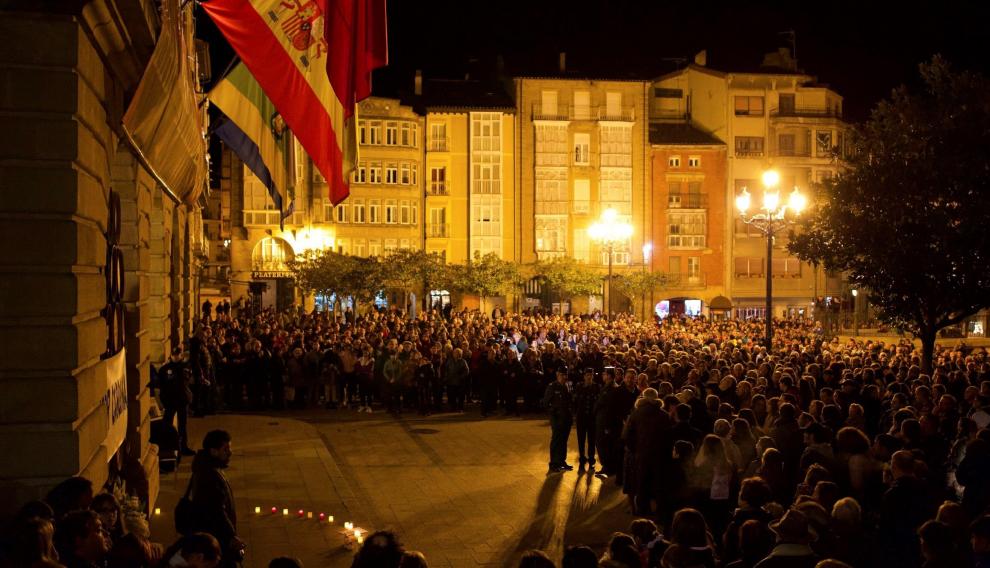Concentración por la muerte de la niña en Logroño
