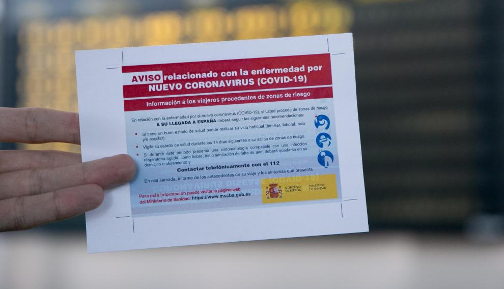 Octavilla informativa de Aena en relación a la prevención de casos de coronavirus.