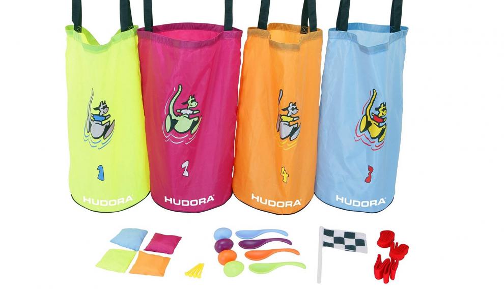 Carreras de sacos y de relevos.