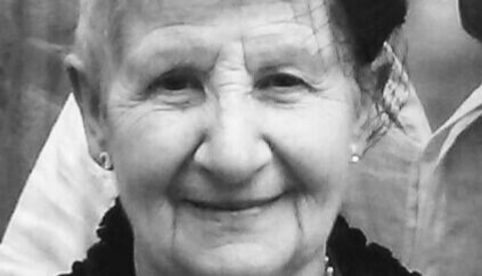 Mercedes Barba Caudevilla, una canfranquesa de 87 años, en la recreación de la historia de la inauguración del Canfranc.