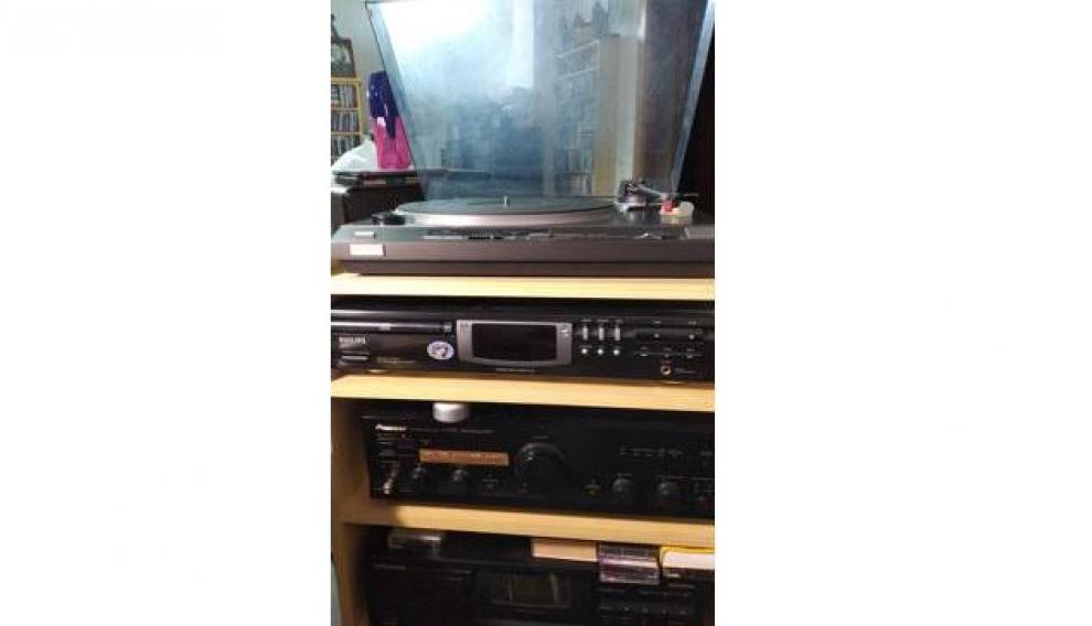 Equipo HI-FI, otra de las grandes revoluciones de los 70 del sonido en casa.