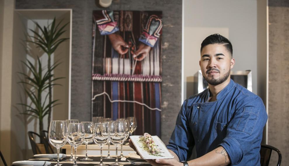 Sebastián Valderrama, cocinero del restaurante Punto Gastronómico.