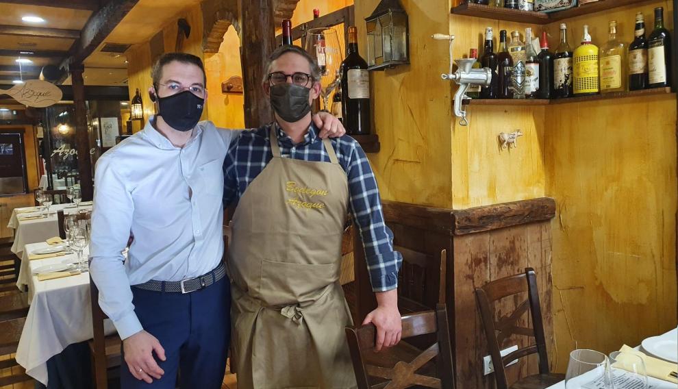 José Fontanellas e Iván Trasobares, en el Bodegón Azoque.