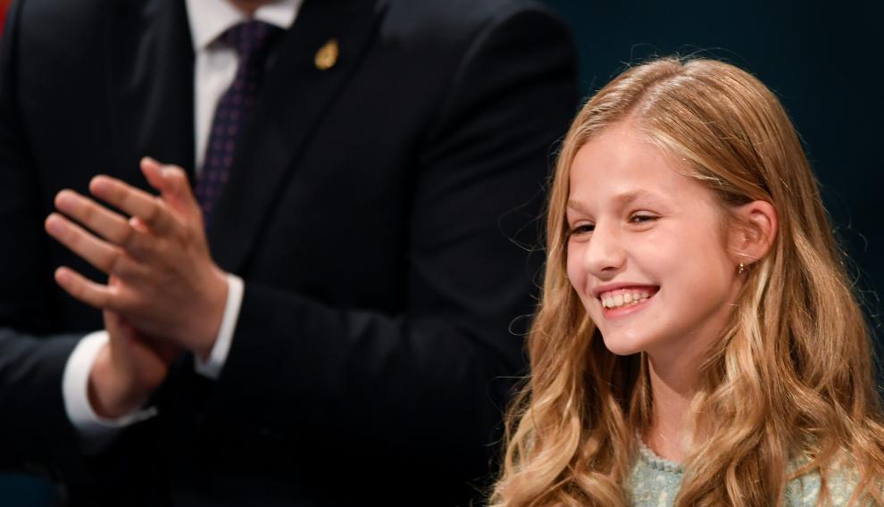 La princesa Leonor durante su primer discurso en la entrega de los Premios de Asturias en el que hizo gala de su sangre asturiana