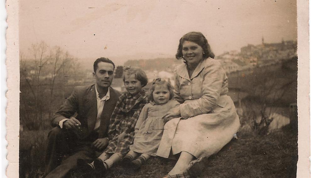 Xesús Fraga publica en Xordica la historia de su familia.