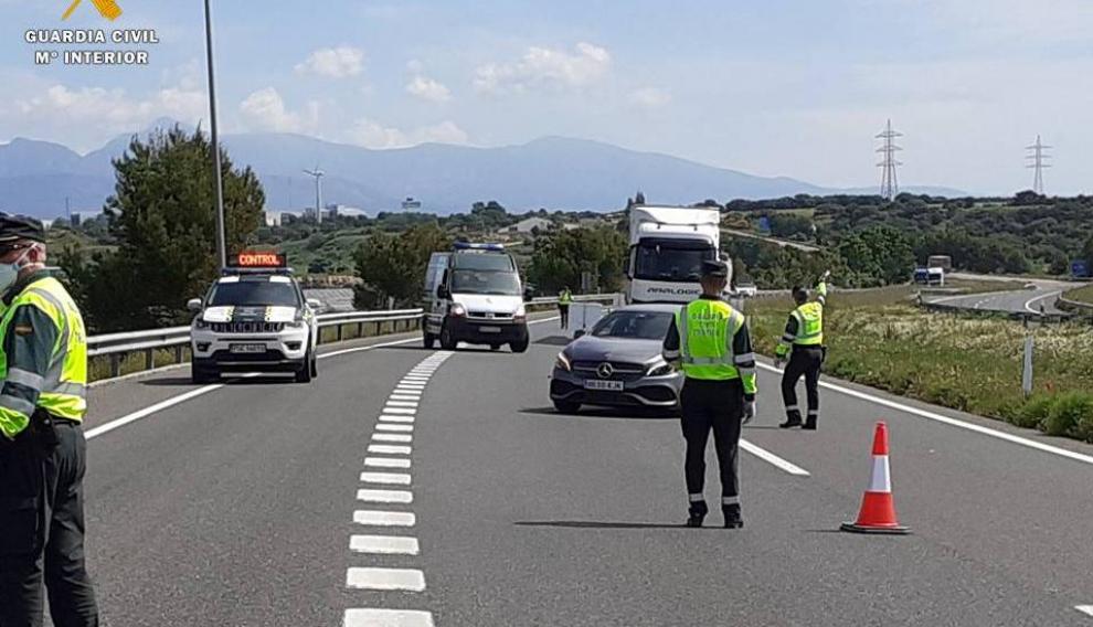 Imagen de un control de la Guardia Civil.