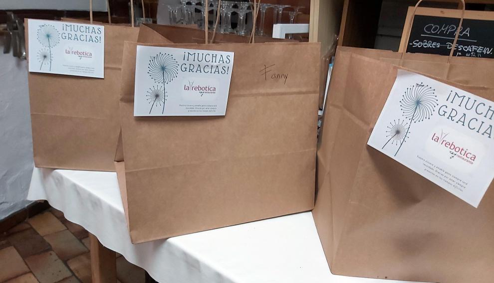 Los pedidos llegan al cliente con un mensaje personalizado de agradecimiento.