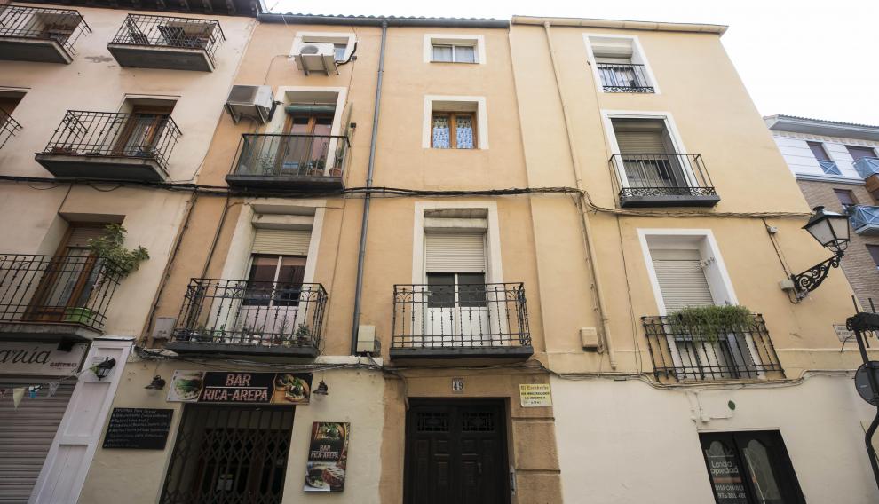 Fachada del edificio de la calle de Heroísmo, 49, donde vivió la familia de Goya