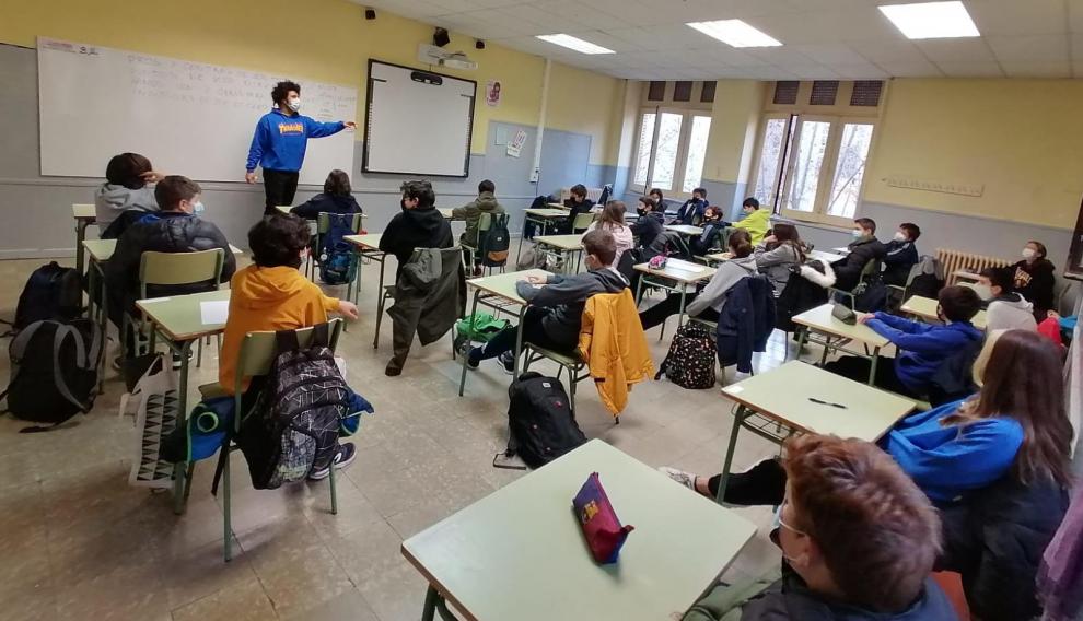 Alumnos de 2º de ESO en el taller de masculinidades
