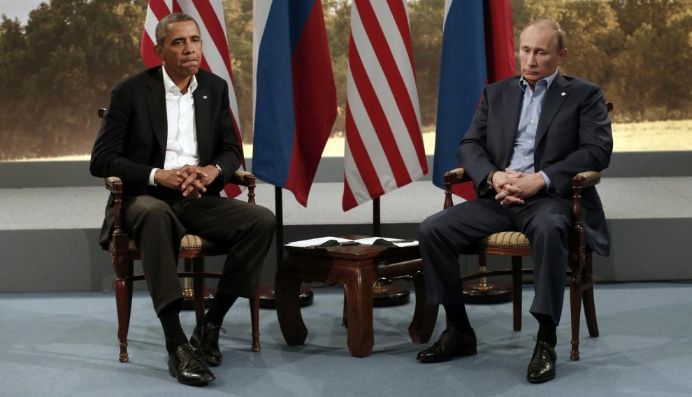 Barack Obama y Vladimir Putin, durante un encuentro bilateral en la reunión del G-8 celebrada en Irlanda del Norte, el 17 de junio de 2013
