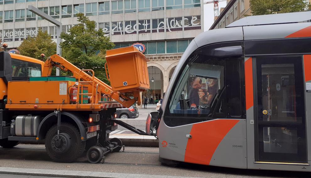 Tranvía averiado en Independencia.