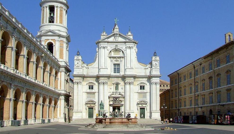 Santuario de la Santa Casa en Loreto