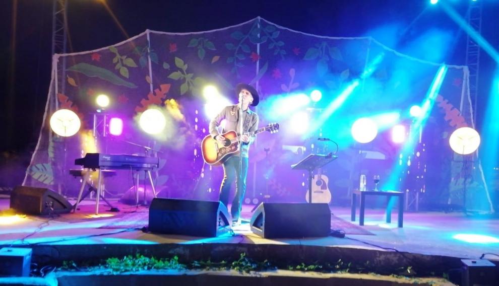 Mikel Erentxu en el Parque Deportivo Ebro, de Zaragoza.