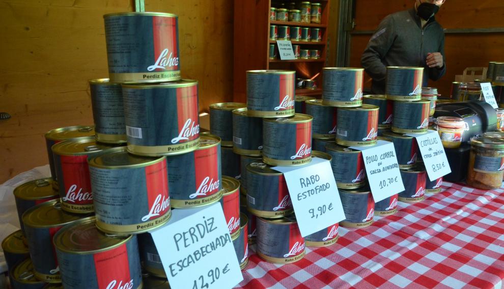 Perdiz escabechada y rabo estofado de Conservas Lahoz